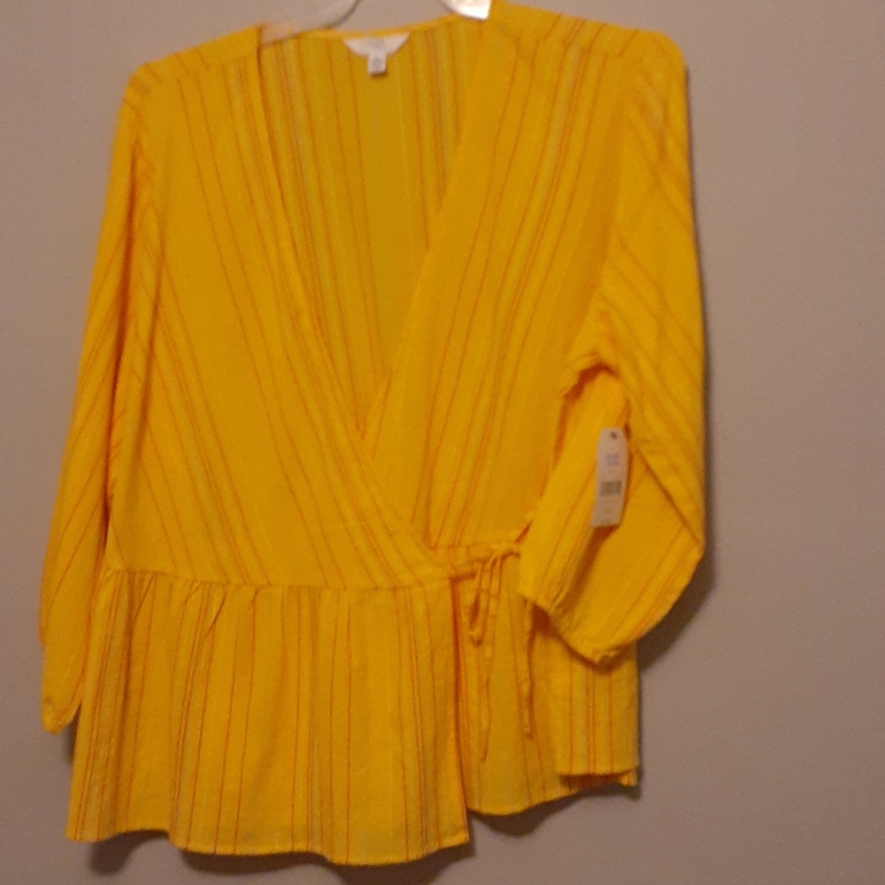Yellow wrap top